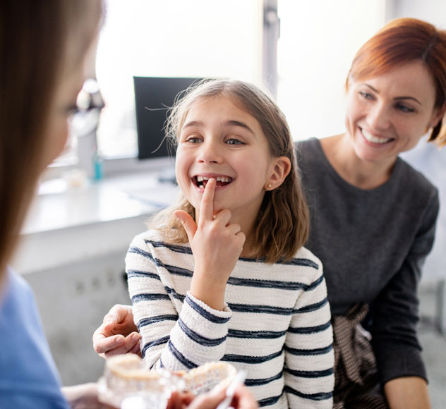 Orthodontic treatment for children aged 6-11 years